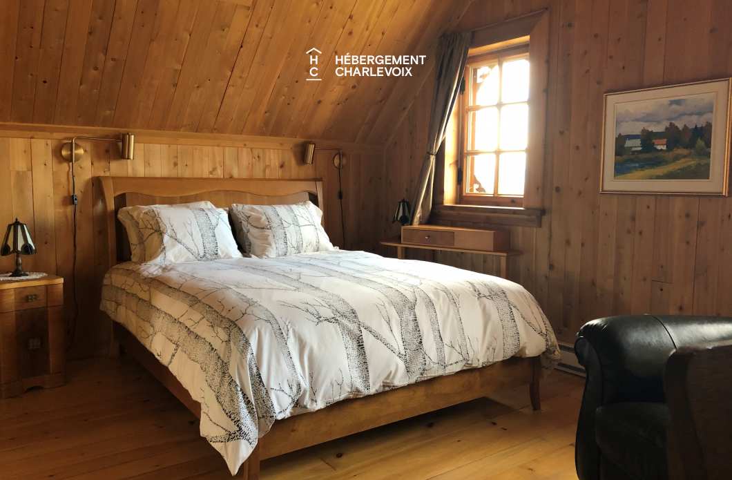 BEL-3 - An erstwhile charming cottage in the heart of the hinterland of Charlevoix