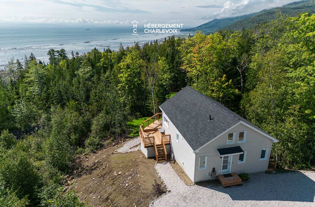 HOR-92 - NEW CONSTRUCTION: Comfort and modernity in Charlevoix!