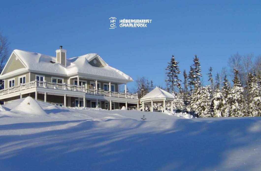 MAR-271 - Inviting Villa with breathaking views: Perfect for gatherings and exploring beautiful Charlevoix!