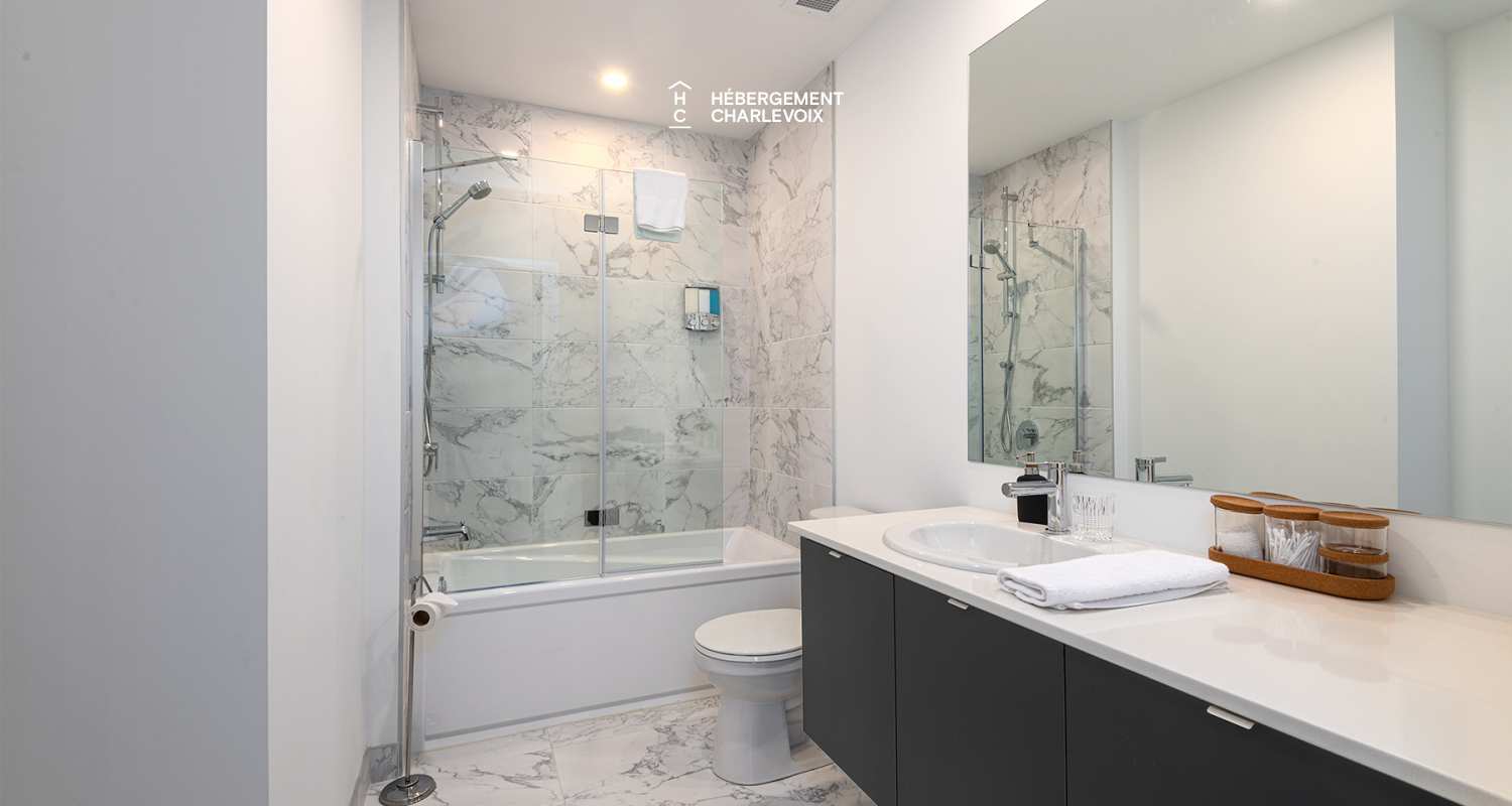 MGR-750 :  Condo 1e étage - La Pignoronde, your sanctuary in the heart of Baie-Saint-Paul