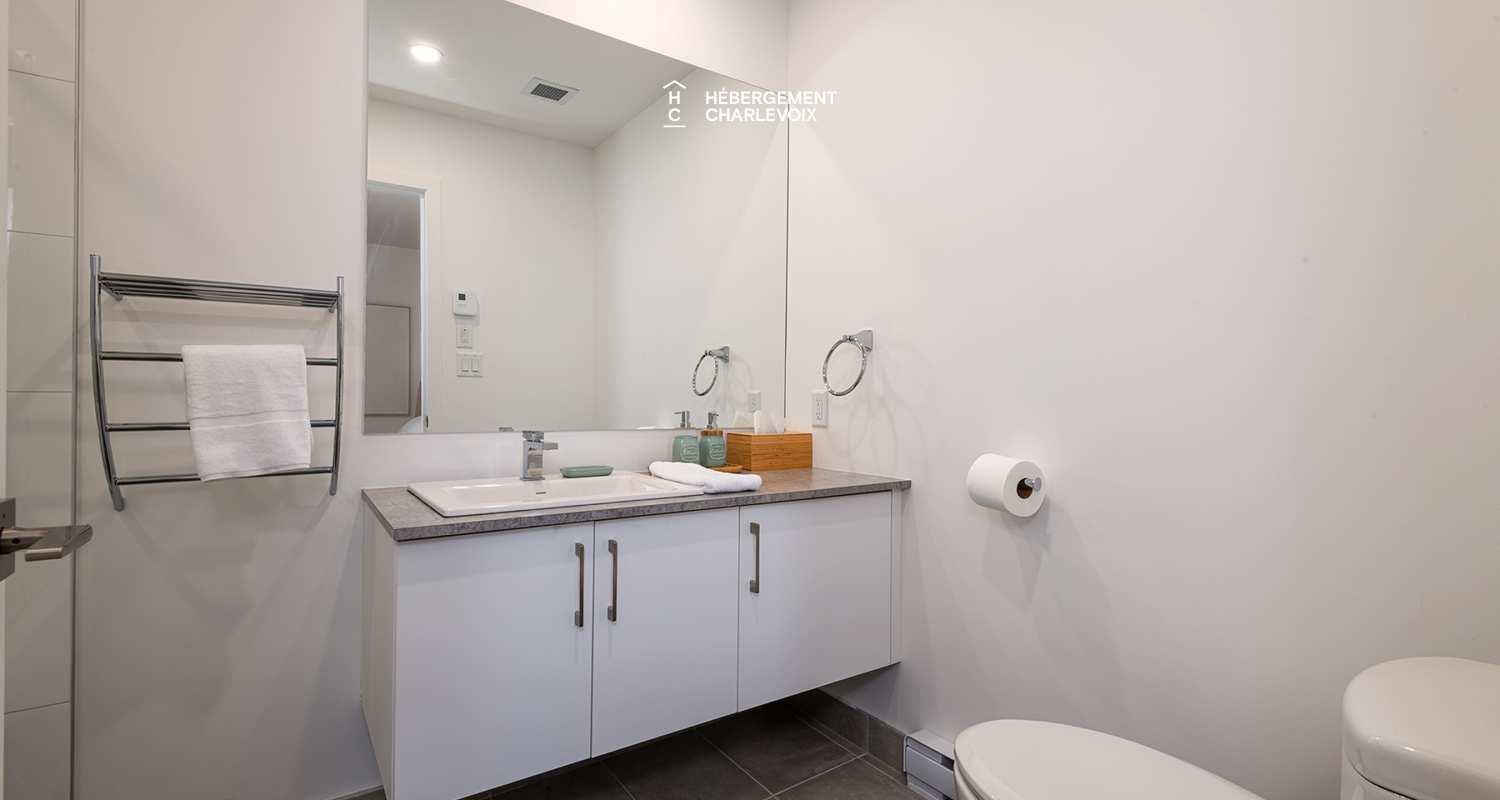 MGR-750 :  Condo 2e & 3e étage - Your sanctuary in the heart of Baie-Saint-Paul