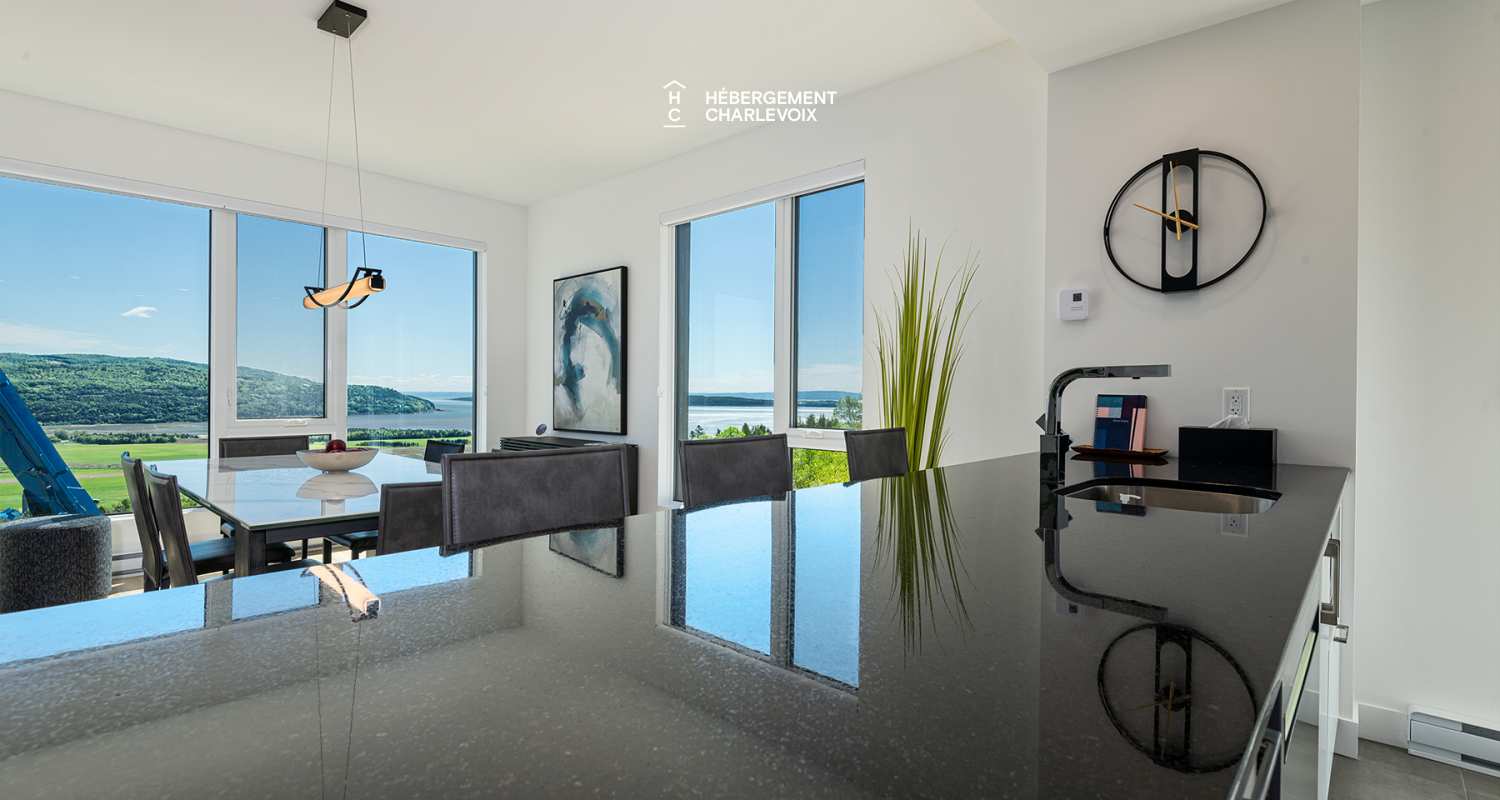 MGR-750 :  Condo 2e & 3e étage - Your sanctuary in the heart of Baie-Saint-Paul