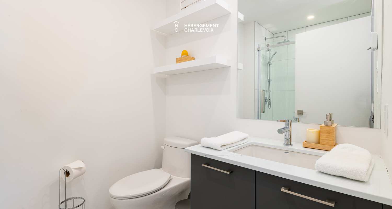 MGR-750 :  Condo 2e & 3e étage - Your sanctuary in the heart of Baie-Saint-Paul