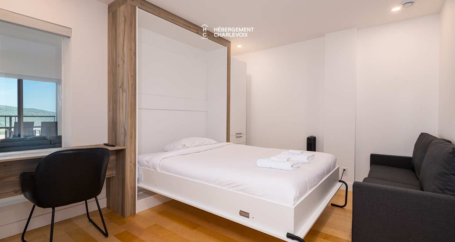 MGR-750 :  Condo 2e & 3e étage - Your sanctuary in the heart of Baie-Saint-Paul