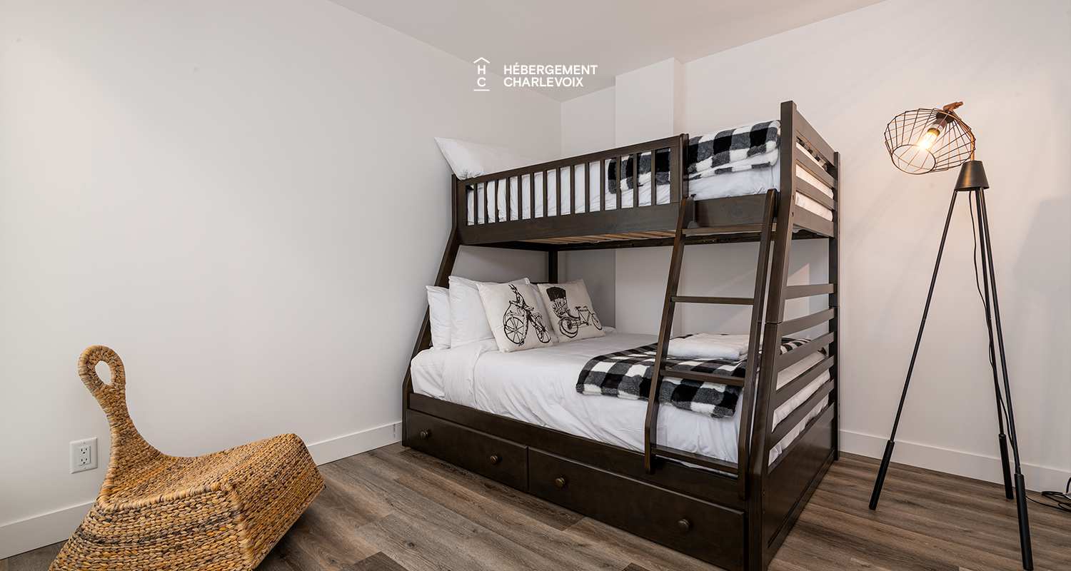 MGR-750 :  Condo 2e & 3e étage - Your sanctuary in the heart of Baie-Saint-Paul