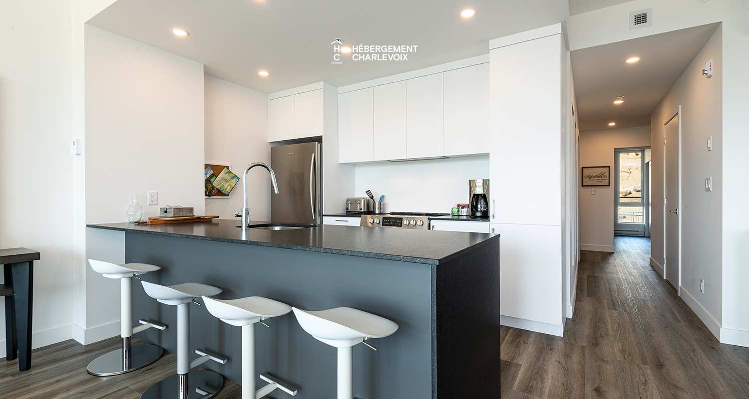 MGR-750 :  Condo 2e & 3e étage - Your sanctuary in the heart of Baie-Saint-Paul
