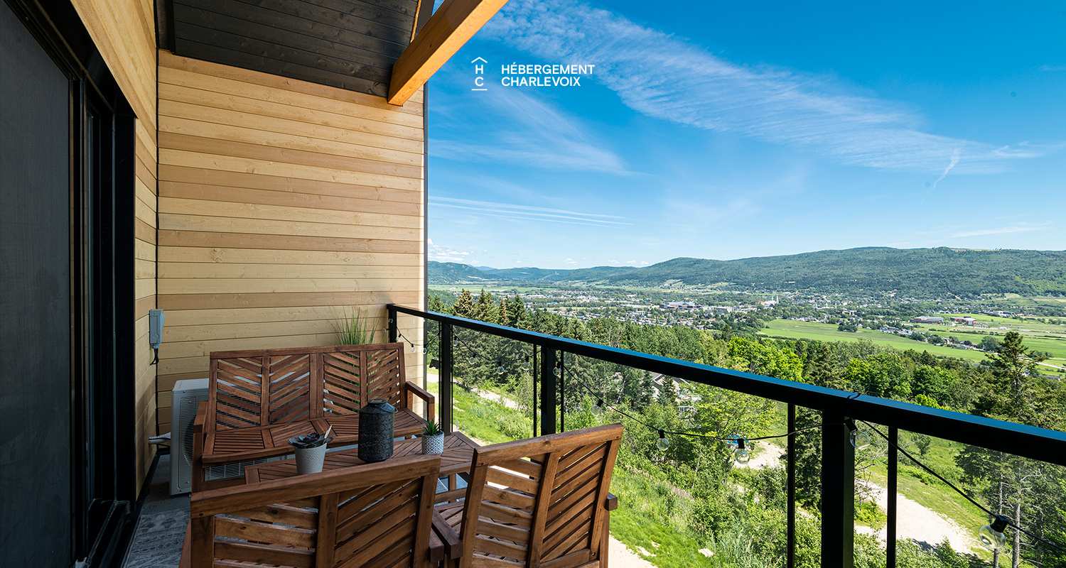 MGR-750 :  Condo 2e & 3e étage - Your sanctuary in the heart of Baie-Saint-Paul