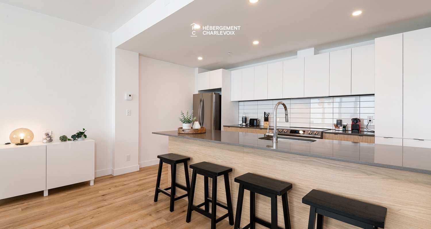 MGR-750 :  Condo 2e & 3e étage - Your sanctuary in the heart of Baie-Saint-Paul