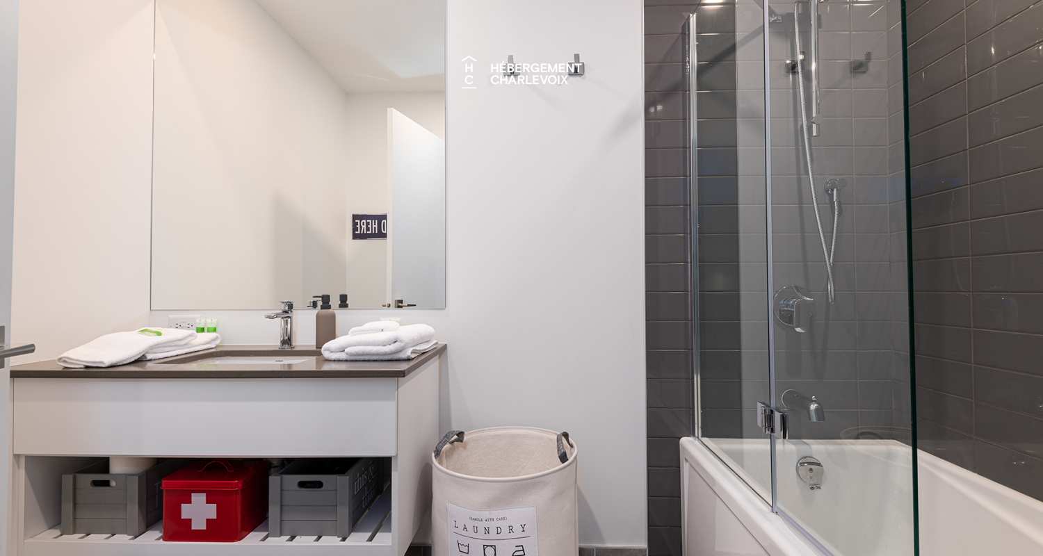 MGR-750 :  Condo 2e & 3e étage - Your sanctuary in the heart of Baie-Saint-Paul