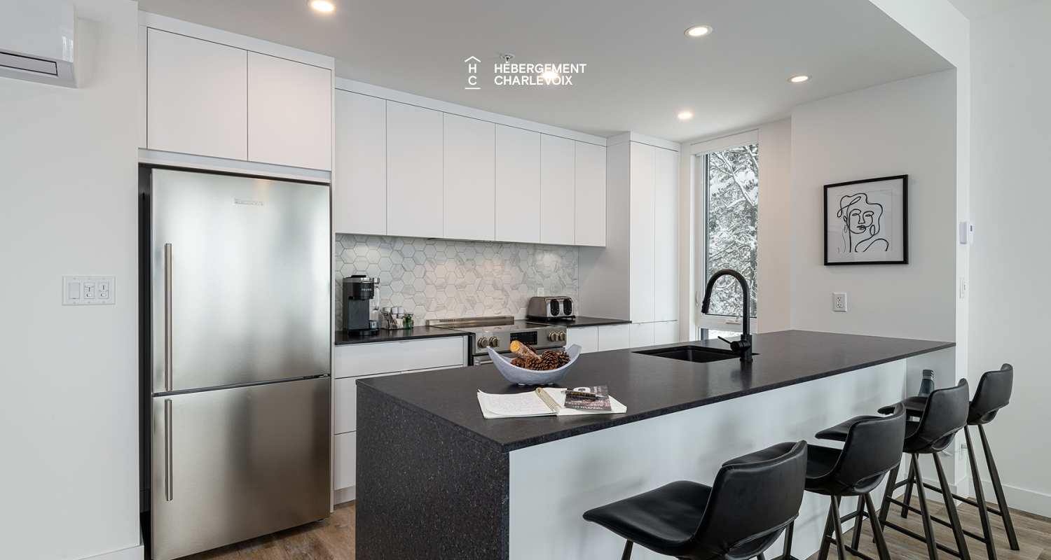 MGR-750 :  Condo 2e & 3e étage - Your sanctuary in the heart of Baie-Saint-Paul