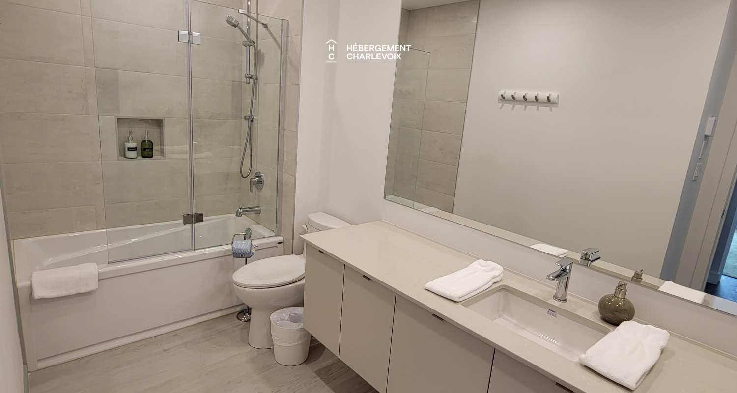 MGR-750 :  Condo 2e & 3e étage - Your sanctuary in the heart of Baie-Saint-Paul