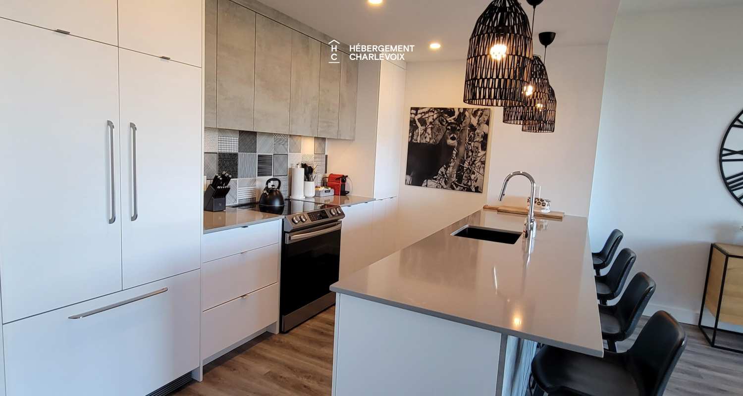 MGR-750 :  Condo 2e & 3e étage - Your sanctuary in the heart of Baie-Saint-Paul