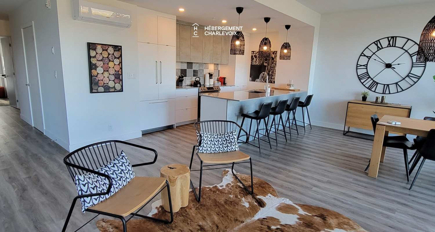 MGR-750 :  Condo 2e & 3e étage - Your sanctuary in the heart of Baie-Saint-Paul