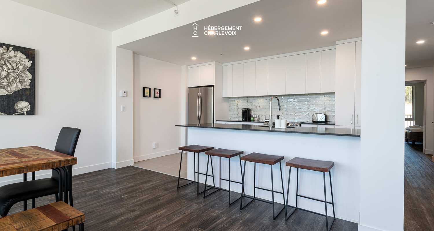 MGR-750 :  Condo 2e & 3e étage - Your sanctuary in the heart of Baie-Saint-Paul
