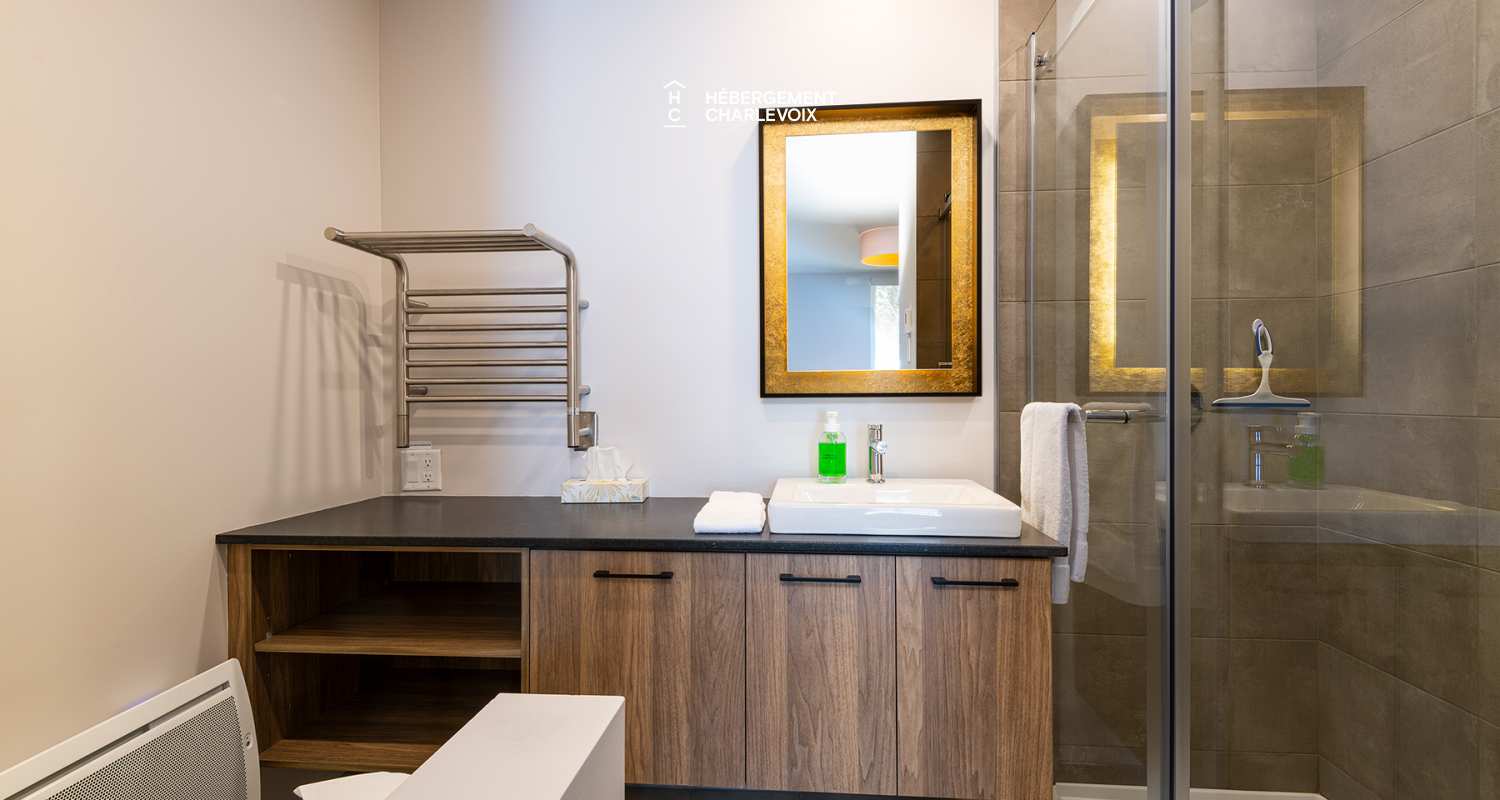 MGR-750 :  Condo 2e & 3e étage - Your sanctuary in the heart of Baie-Saint-Paul