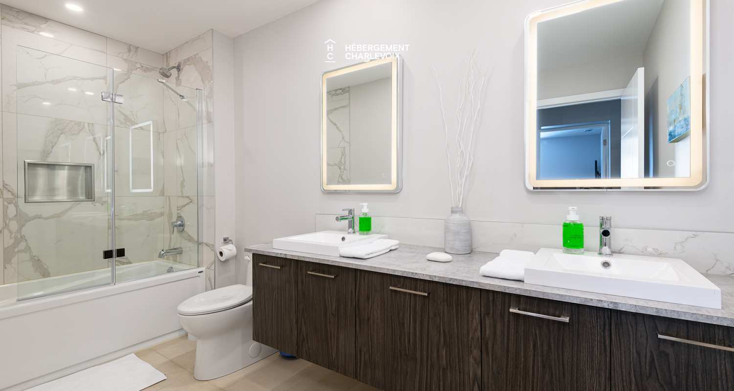 MGR-750 :  Condo 2e & 3e étage - Your sanctuary in the heart of Baie-Saint-Paul