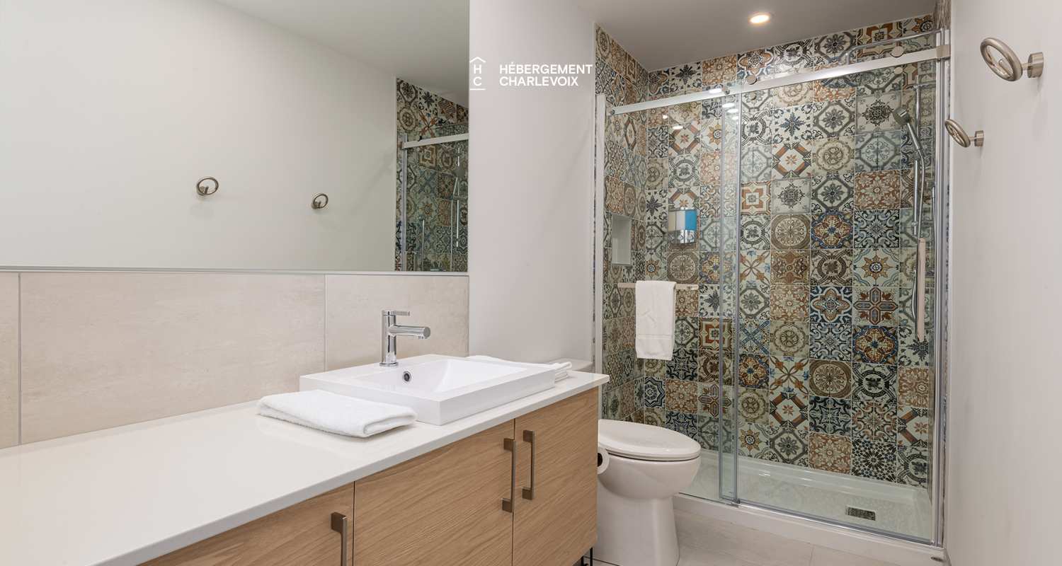 MGR-750:  Condo 4e étage - Your sanctuary in the heart of Baie-Saint-Paul