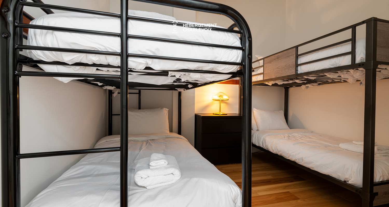 MGR-750:  Condo 4e étage - Your sanctuary in the heart of Baie-Saint-Paul