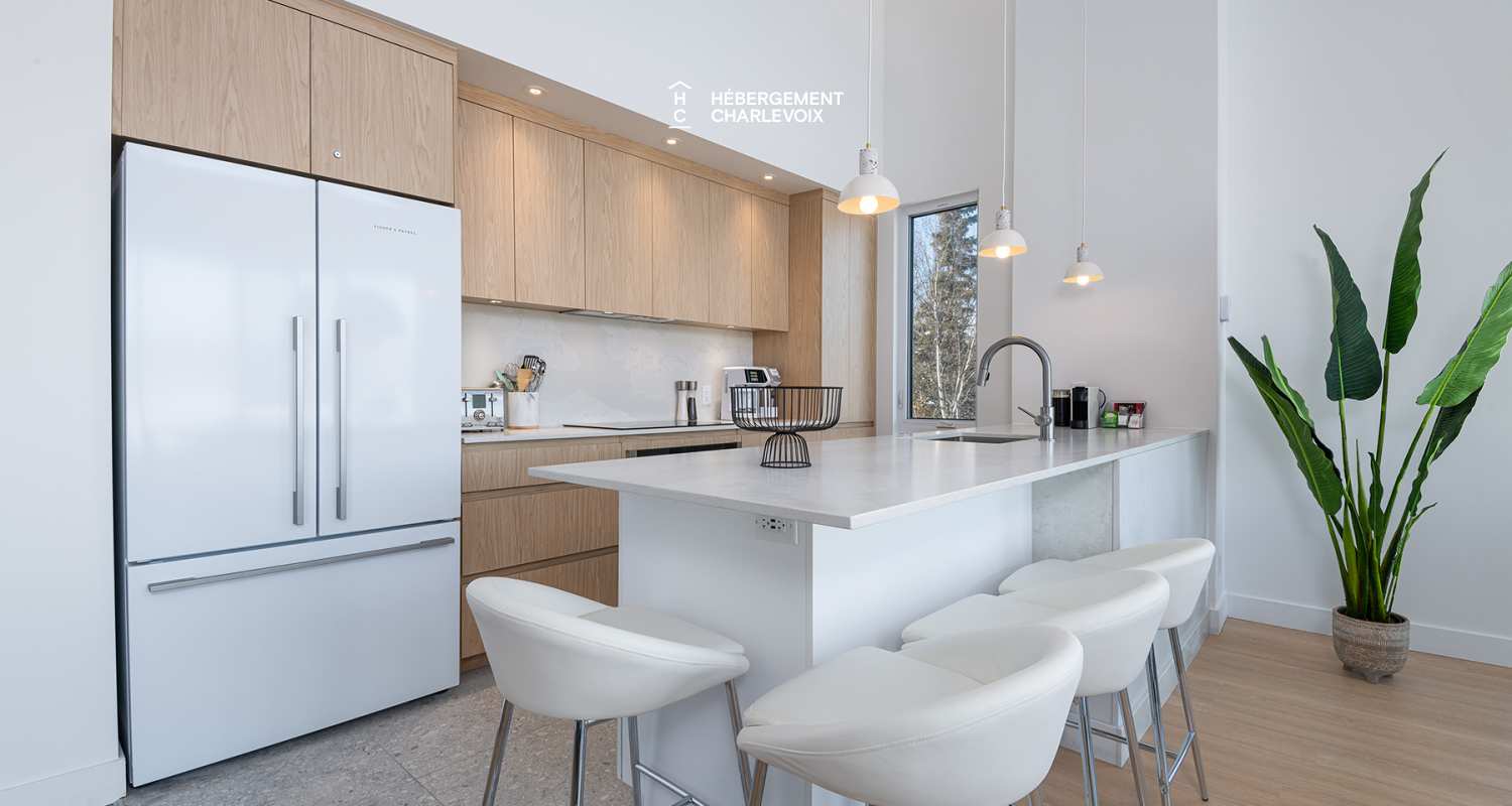 MGR-750:  Condo 4e étage - Your sanctuary in the heart of Baie-Saint-Paul