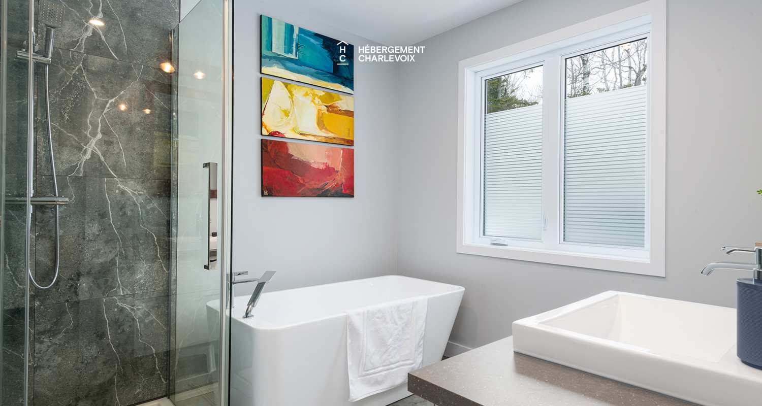 AAC-675 - Located in a very wooded area.