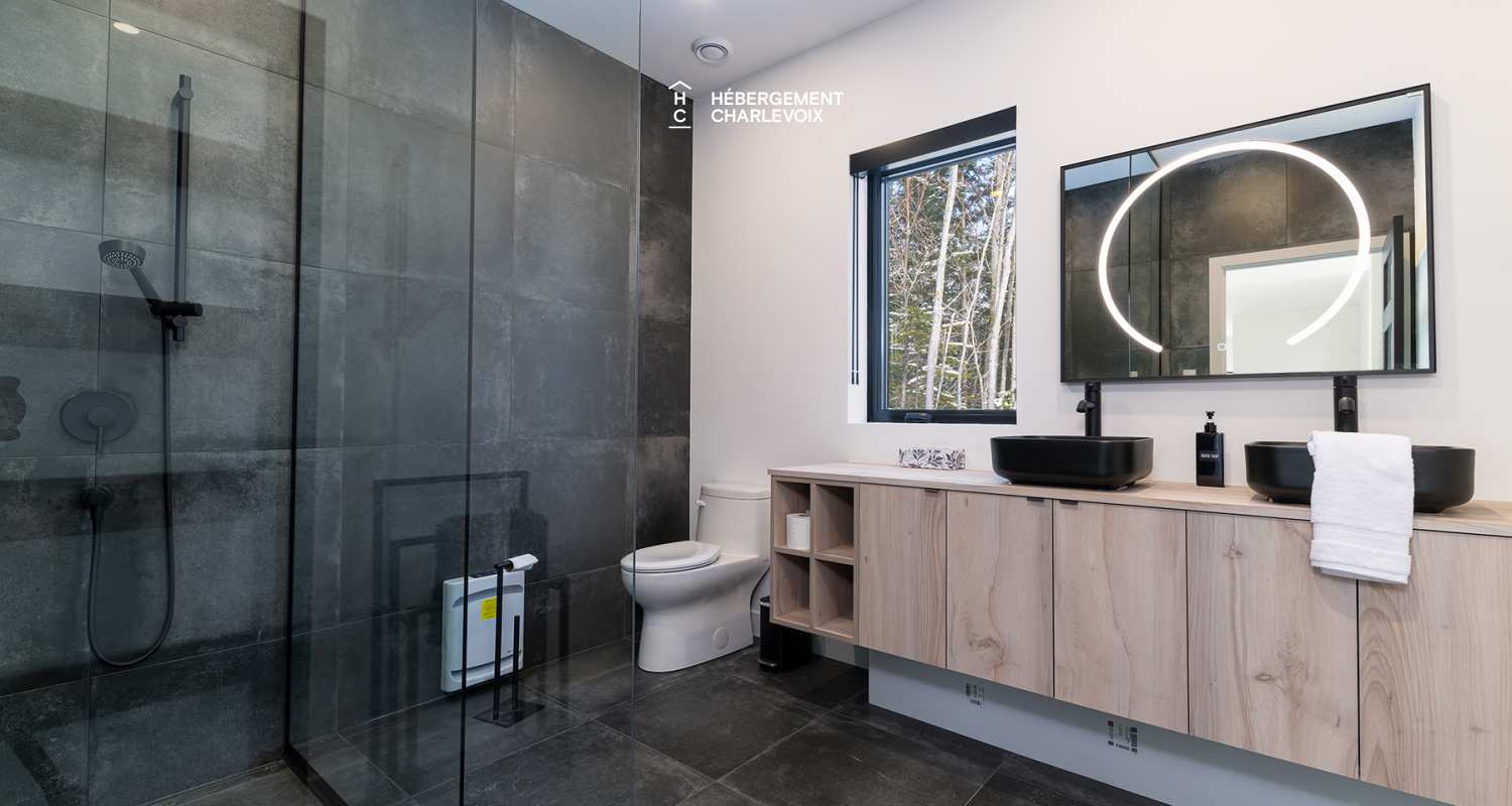 ALE-613 - Vue panoramique sur le fleuve St-Laurent.