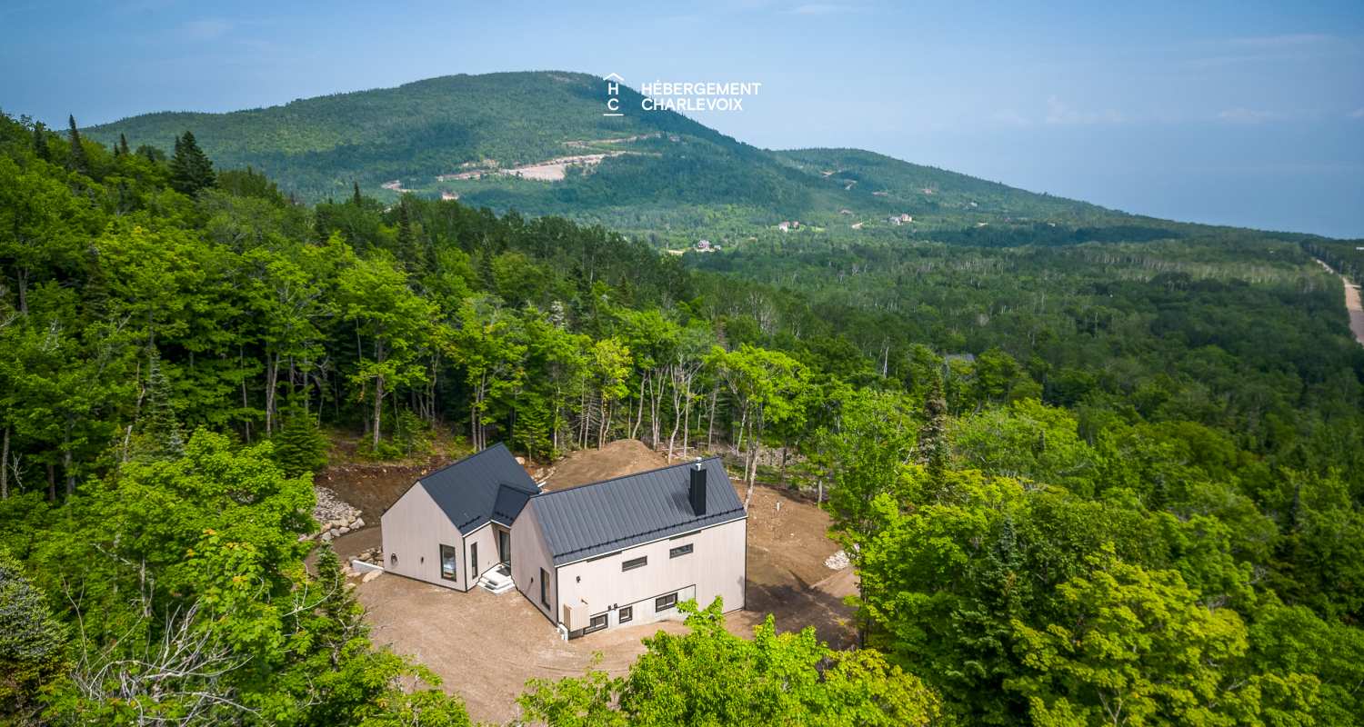 ALT-34 - Un chalet invitant à la détente près du Massif de Charlevoix