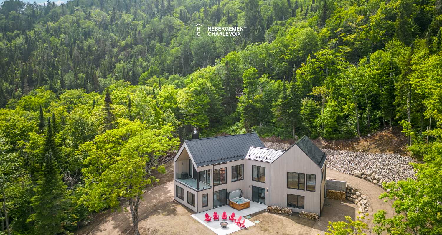 ALT-34 - Un chalet invitant à la détente près du Massif de Charlevoix