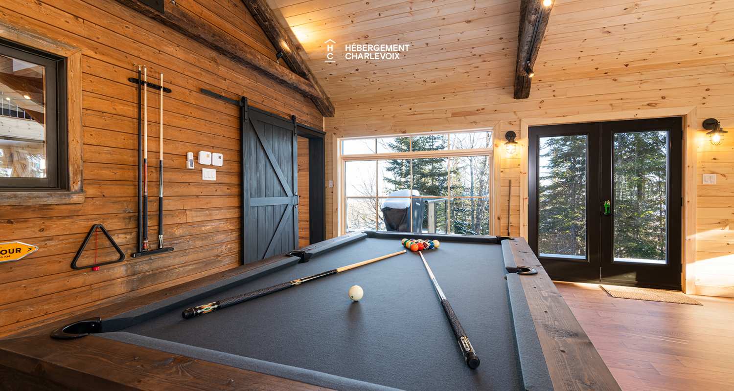 AMA-2 - Équilibre parfait entre moderne et rustique.