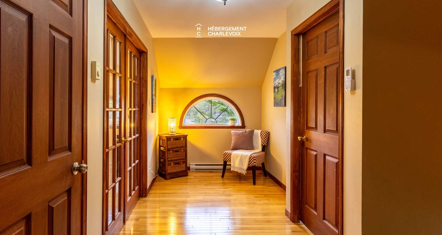 ANG-294 - Escapade in a relaxing and woody atmosphere