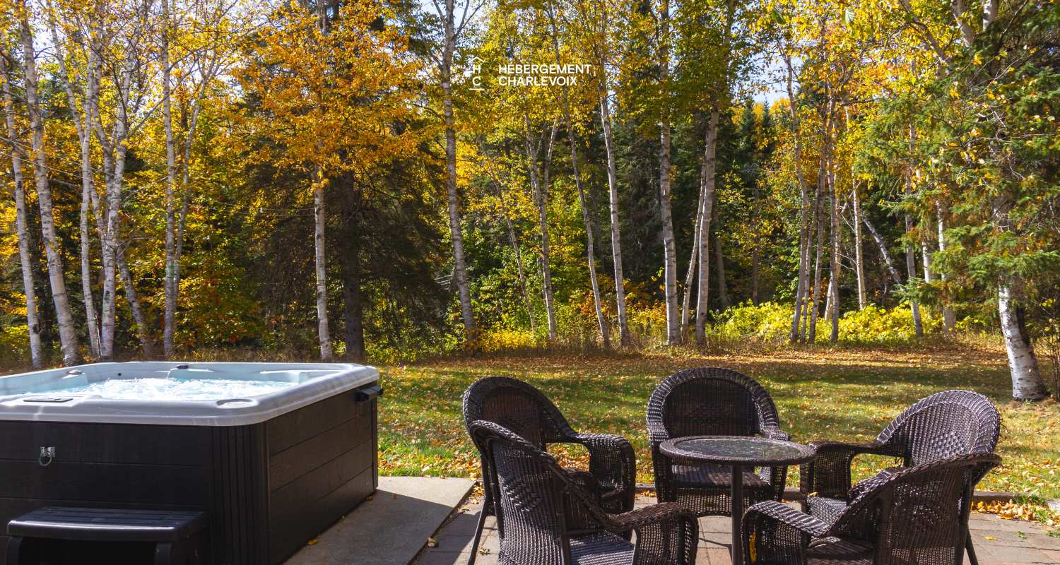 ANG-294 - Escapade in a relaxing and woody atmosphere