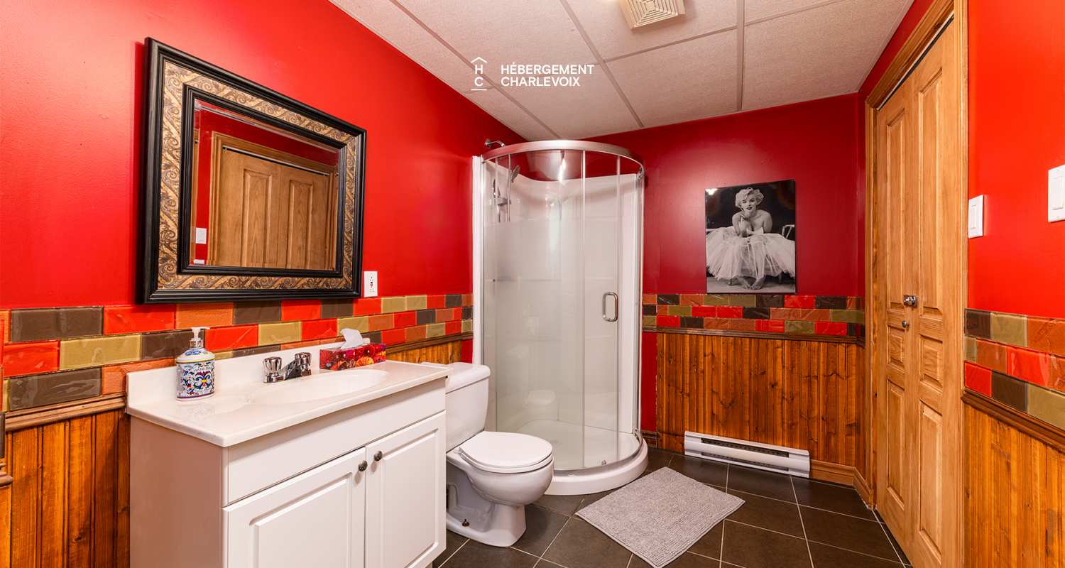 ANG-294 - Escapade in a relaxing and woody atmosphere