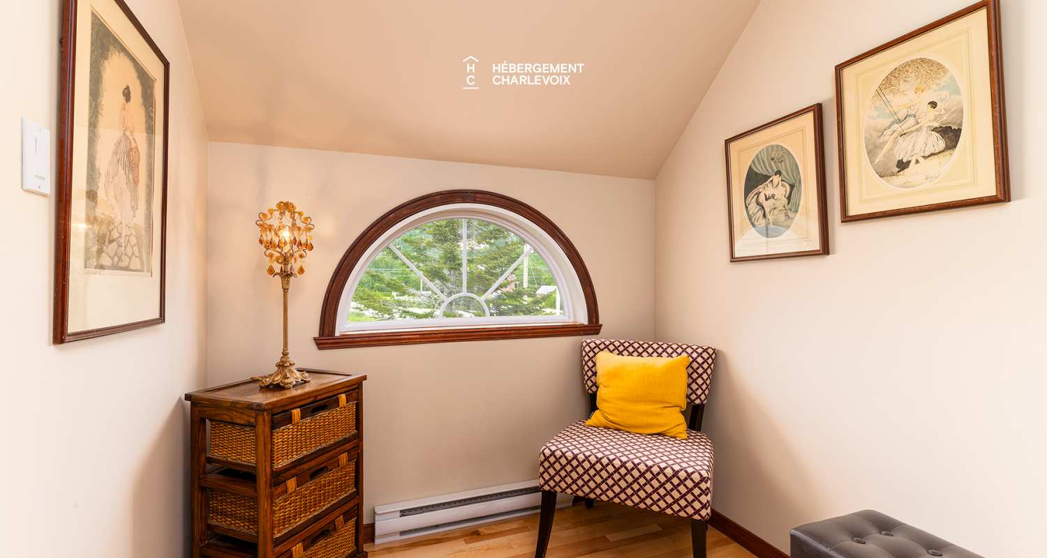 ANG-294 - Escapade in a relaxing and woody atmosphere