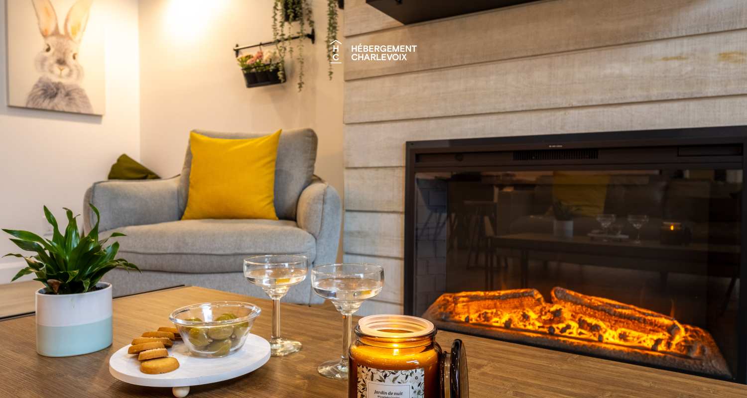 ANG-298 - Escapade in a relaxing and woody atmosphere