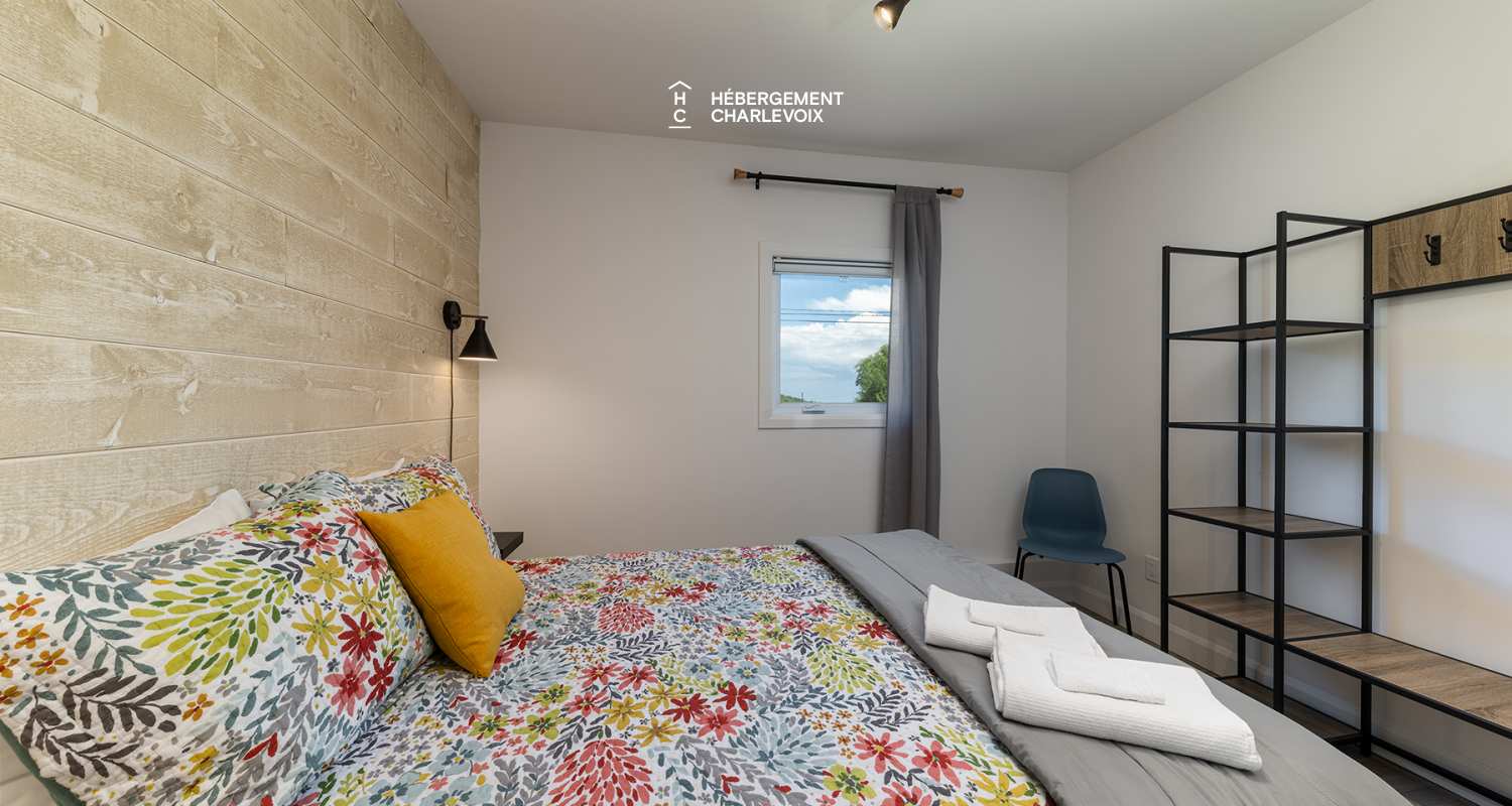 ANG-298 - Escapade in a relaxing and woody atmosphere