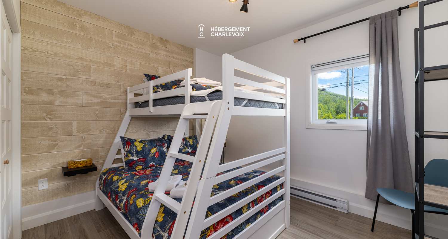 ANG-298 - Escapade in a relaxing and woody atmosphere