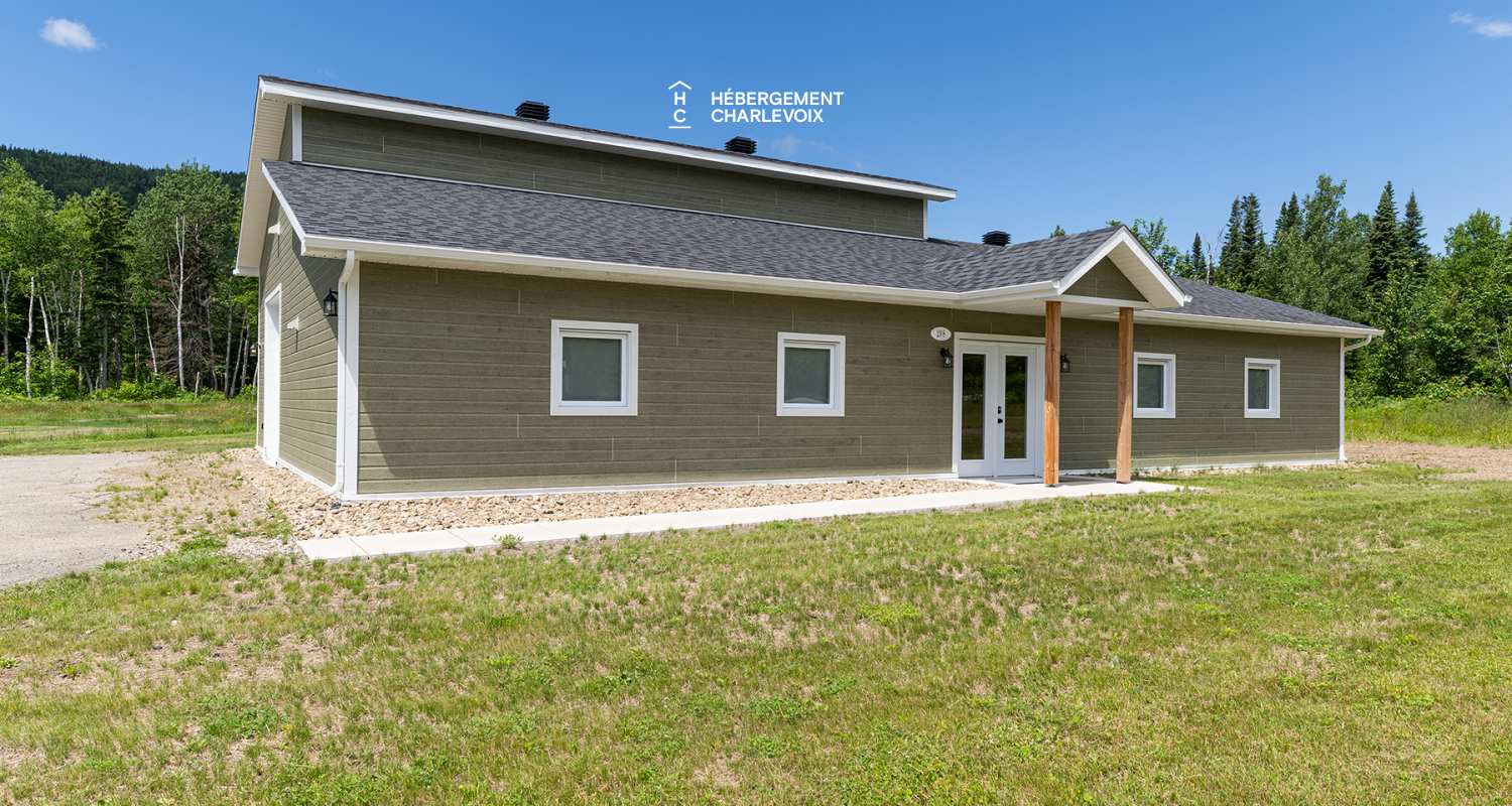 ANG-298 - Escapade in a relaxing and woody atmosphere