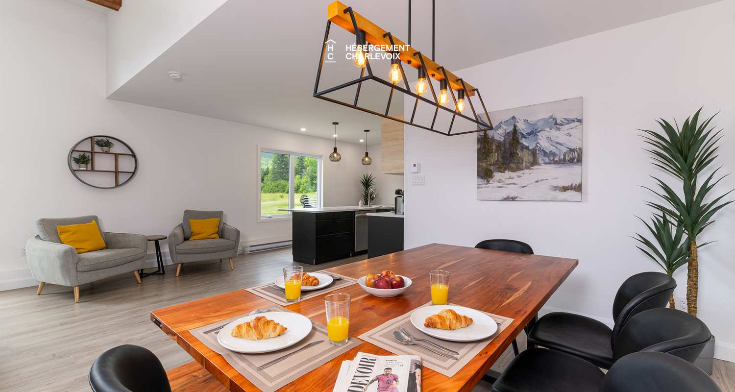 ANG-298 - Escapade in a relaxing and woody atmosphere