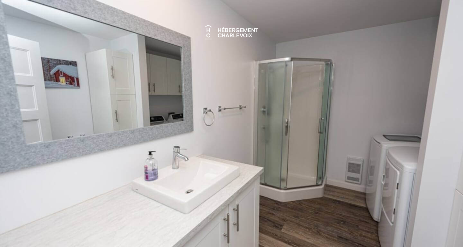 ANG-93 - Escapade in a relaxing and woody atmosphere