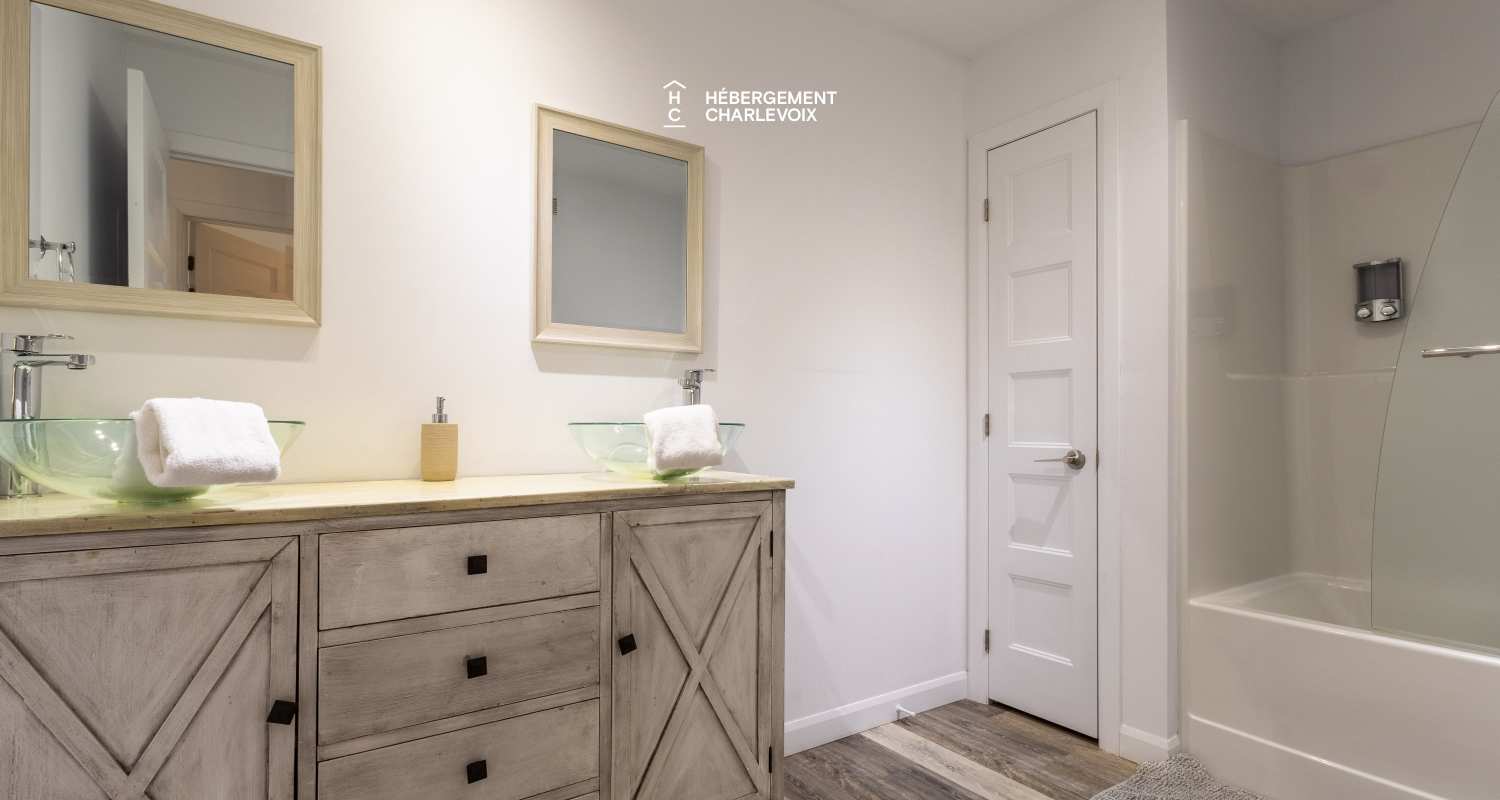 ANG-95 - Escapade in a relaxing and woody atmosphere