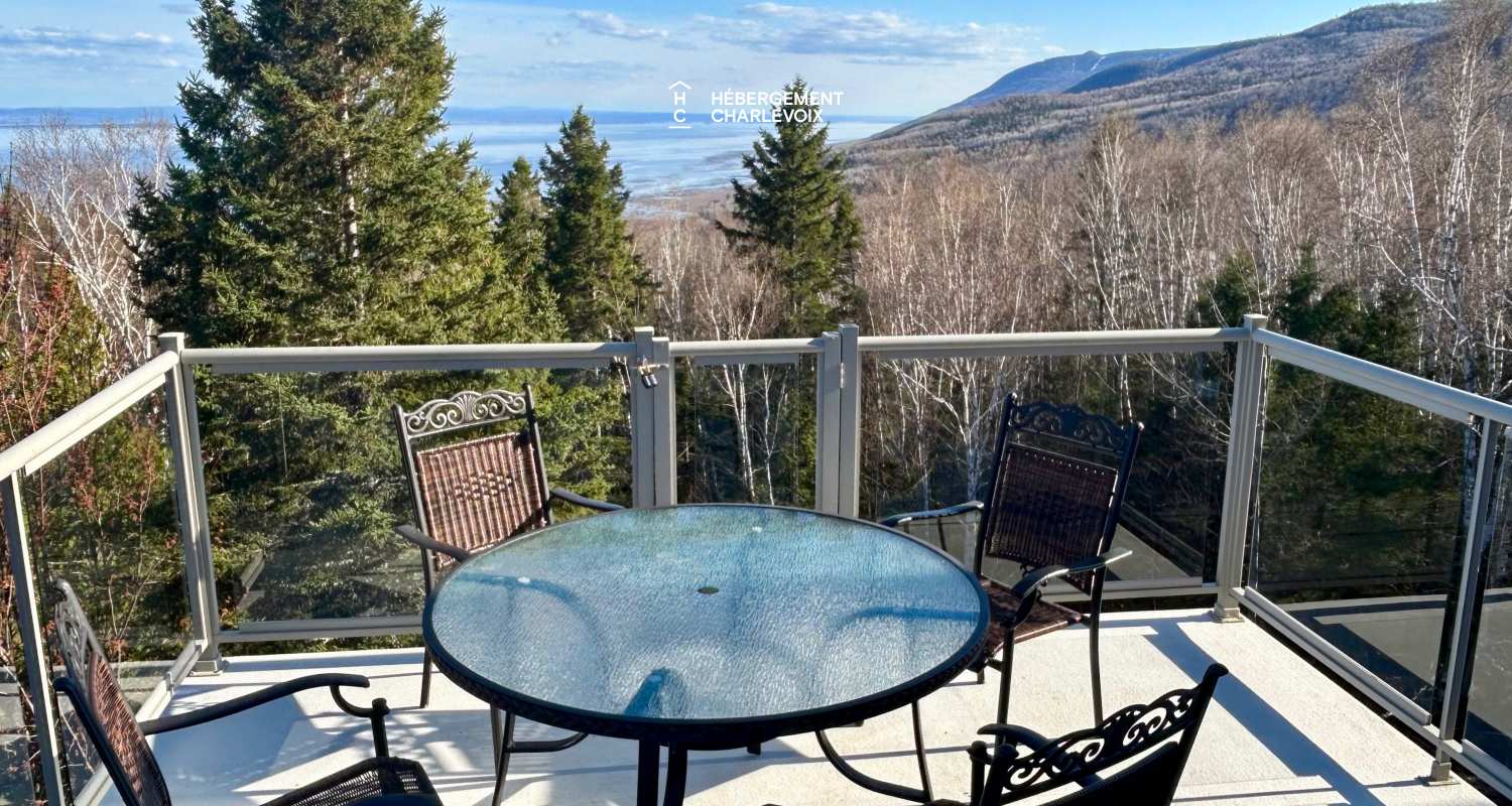 ANO 121H - Cottage avec vue splendide sur le fleuve St-Laurent