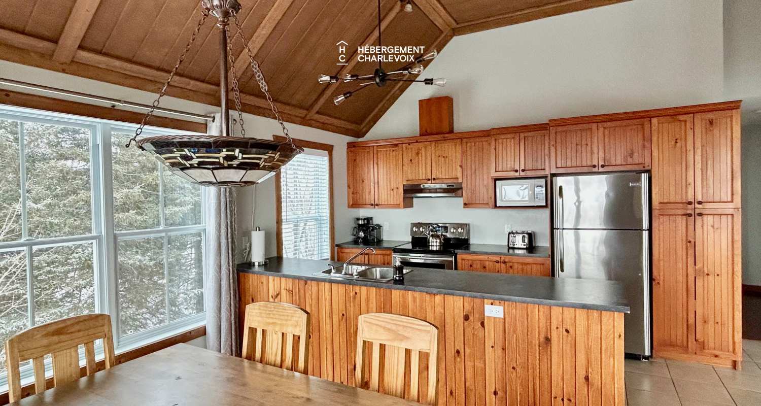 ANO 121H - Cottage avec vue splendide sur le fleuve St-Laurent