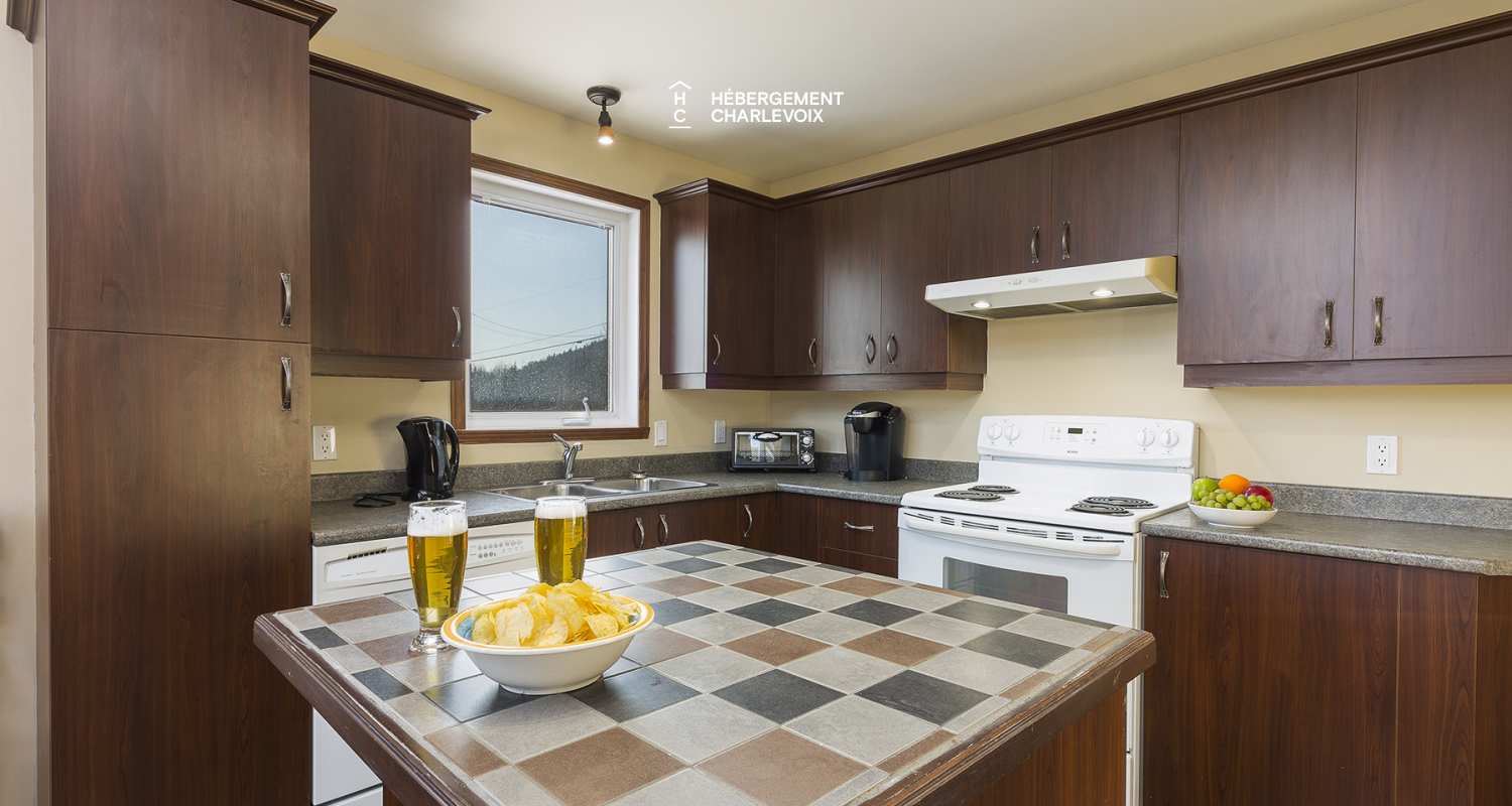 AVA-269 - Chalet près du sentier Gabrielle-Roy à Petite-Rivière St-François