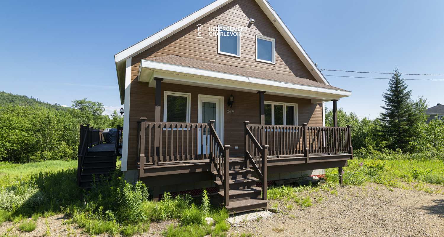 AVA-269 - Chalet près du sentier Gabrielle-Roy à Petite-Rivière St-François