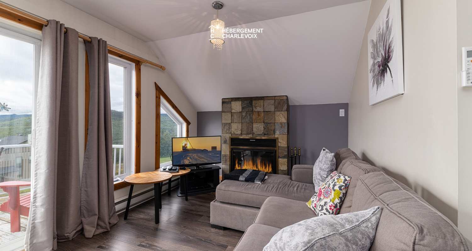 BAL-10-2 - Une vue exceptionnelle sur le fleuve St-Laurent