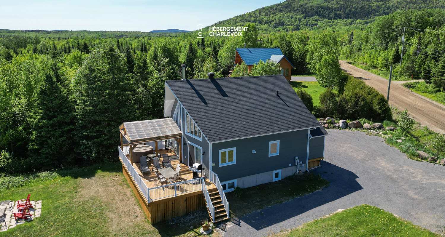 BAR-17 - An outside spa for the four seasons