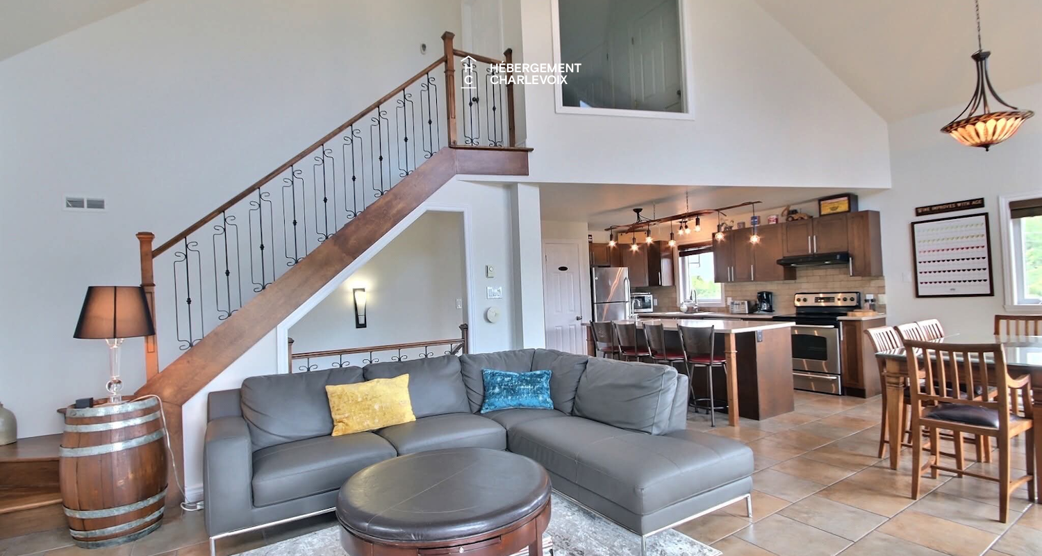 BAR-17 - An outside spa for the four seasons