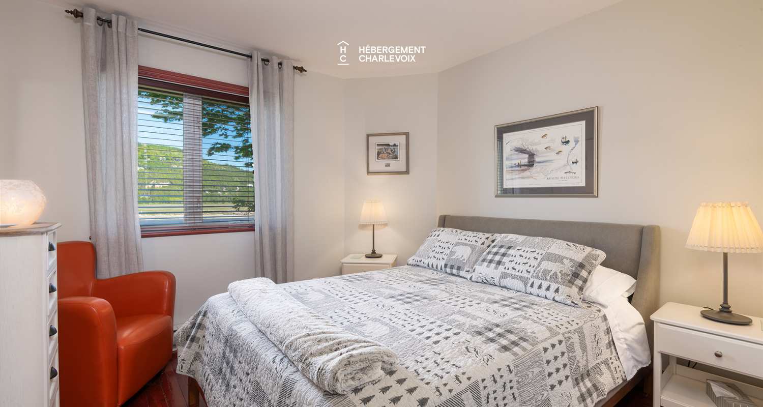 BEL-175 - the serenity of its panorama on cape, river, island and river