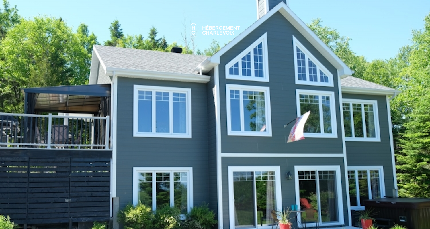 BEL-38 - Une résidence chaleureuse avec vue