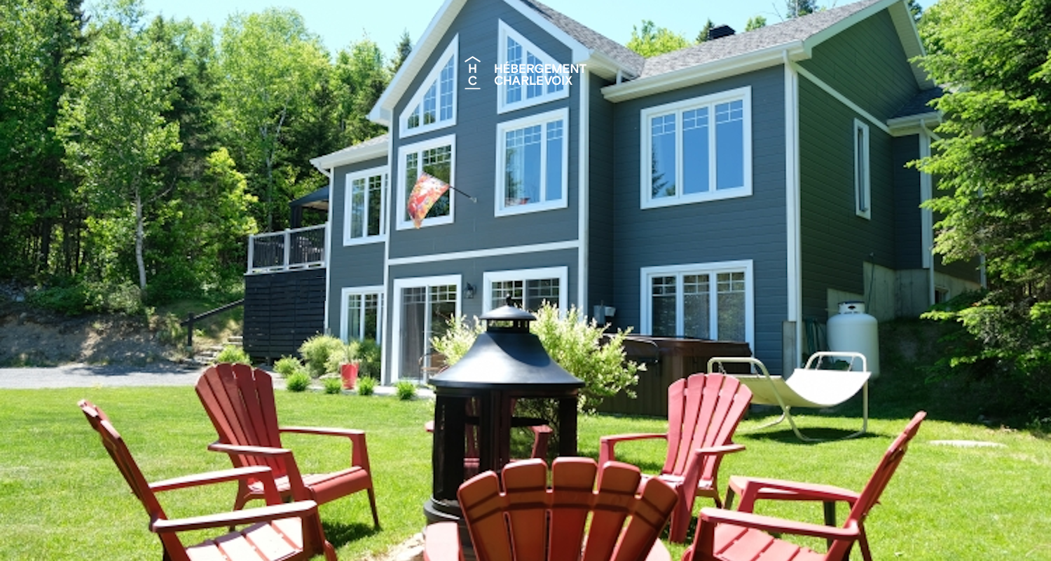 BEL-38 - Une résidence chaleureuse avec vue