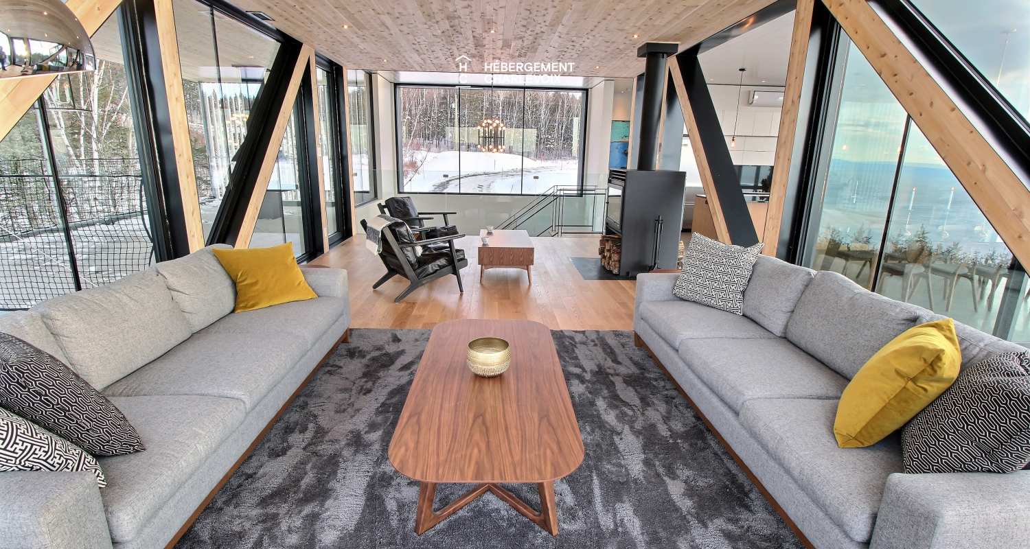 BLA-175 - Résidence à l'architecture élégante et contemporaine